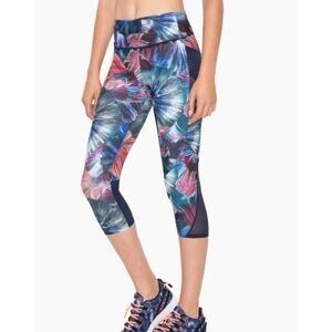 Desigual‎ 3/4 Sport Leggings Capri Women's Size XL Workout Gym Mesh Colorful
